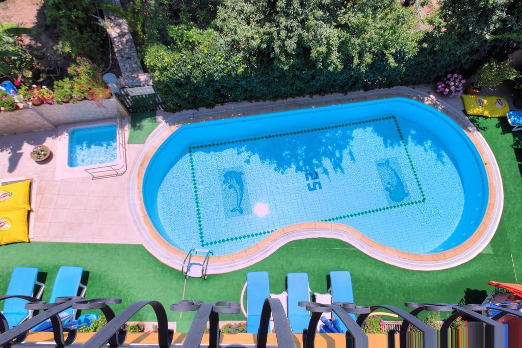 Mandalinn Hotel Далян Екстериор снимка